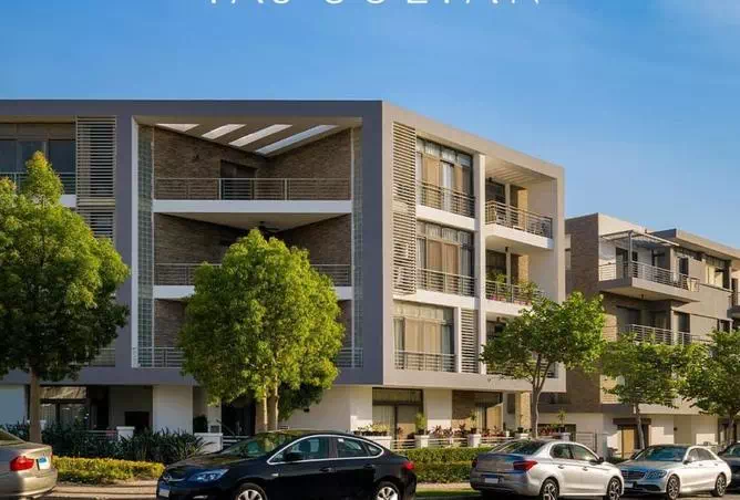 للبيع بأفضل مرحلة في تاج سيتي شقة غرفتين بالتقسيط 13 4 1