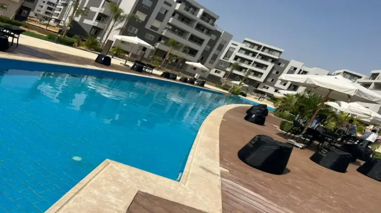 Compound High City El Obour